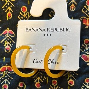 Banana Republic tangerine hoop earrings